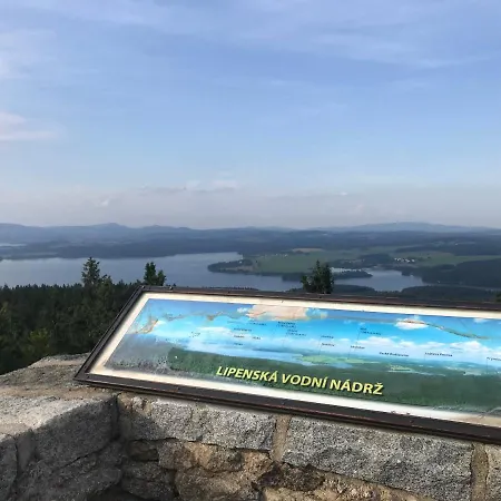 Hauslipno Na Lipne 公寓 伏尔塔瓦河畔利普诺