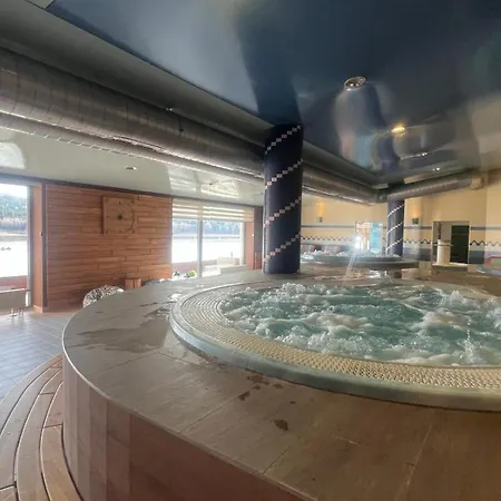 公寓 Hauslipno Na Lipne *